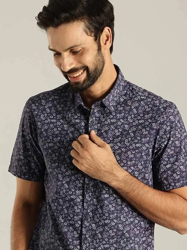 Men Printed Half Sleeve Cotton Shirt